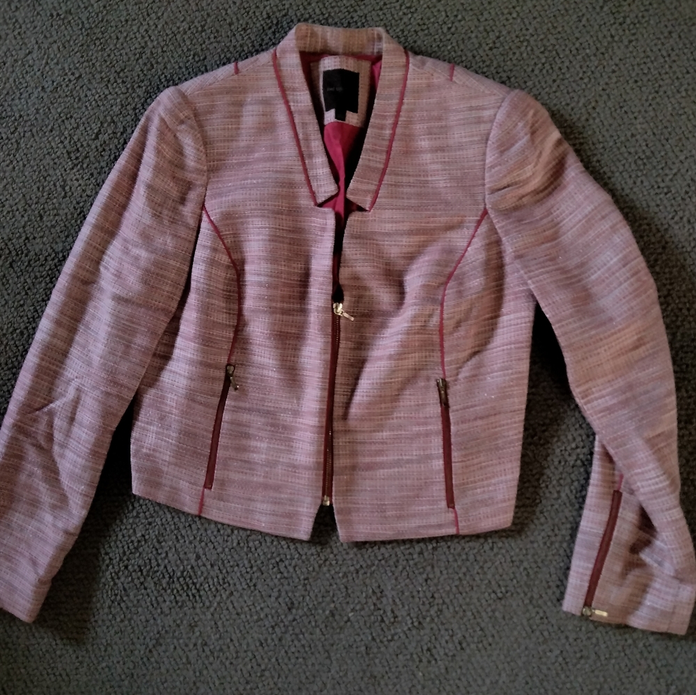 NWOT The limited jacket lined beautiful material thick high quality mate…